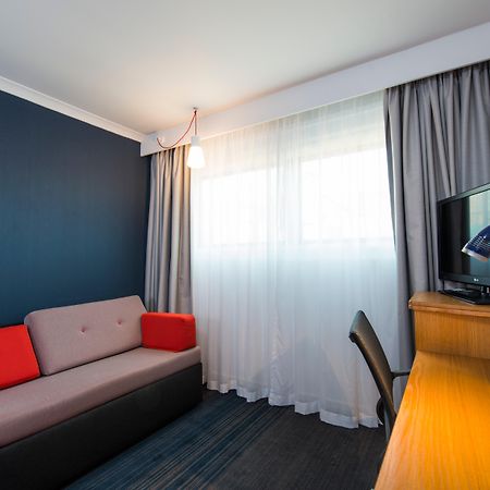 Holiday Inn Express Stoke-On-Trent By Ihg Εξωτερικό φωτογραφία