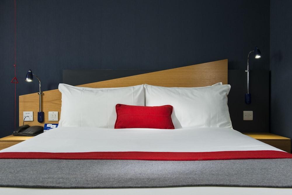 Holiday Inn Express Stoke-On-Trent By Ihg Εξωτερικό φωτογραφία