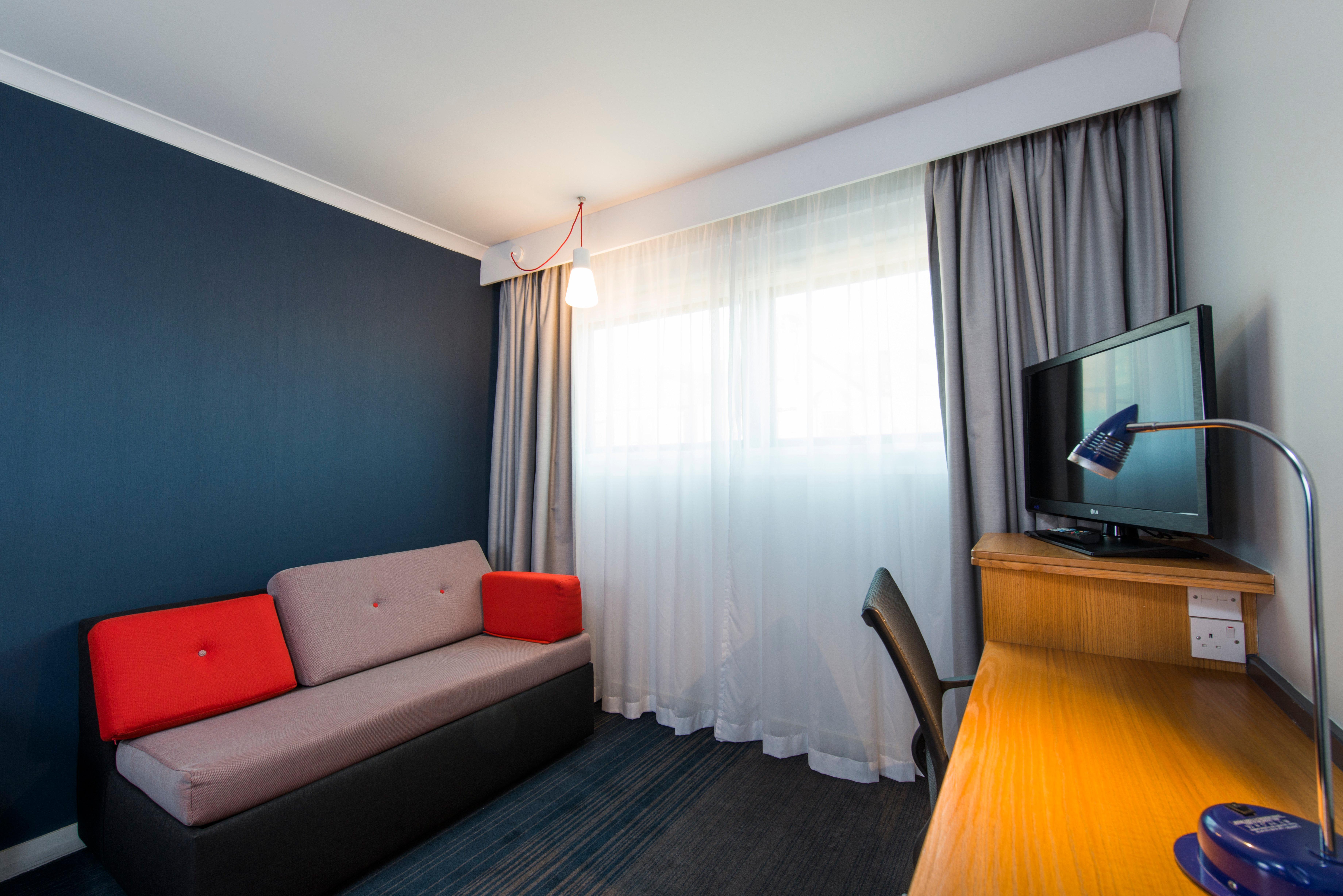 Holiday Inn Express Stoke-On-Trent By Ihg Εξωτερικό φωτογραφία