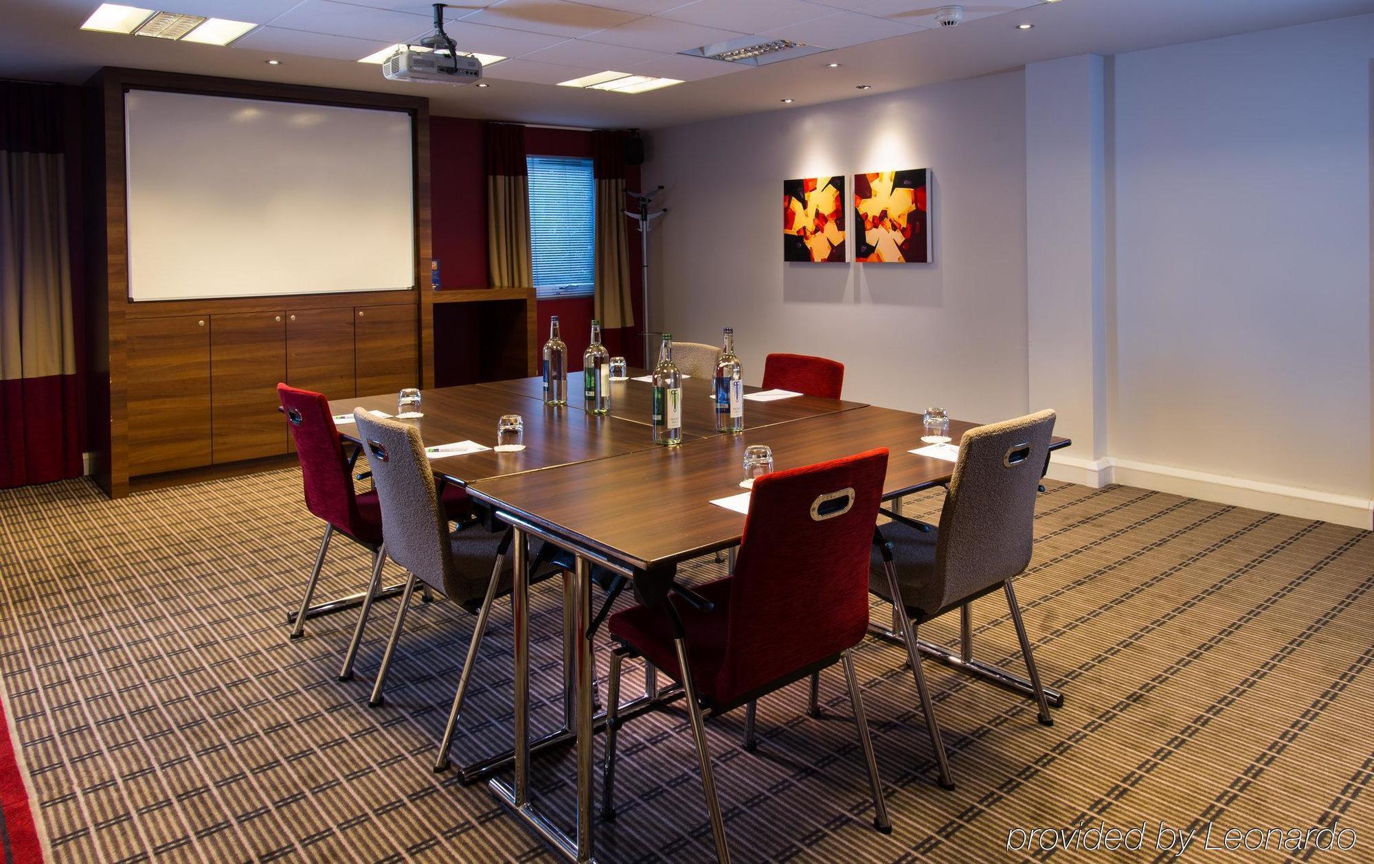 Holiday Inn Express Stoke-On-Trent By Ihg Εξωτερικό φωτογραφία