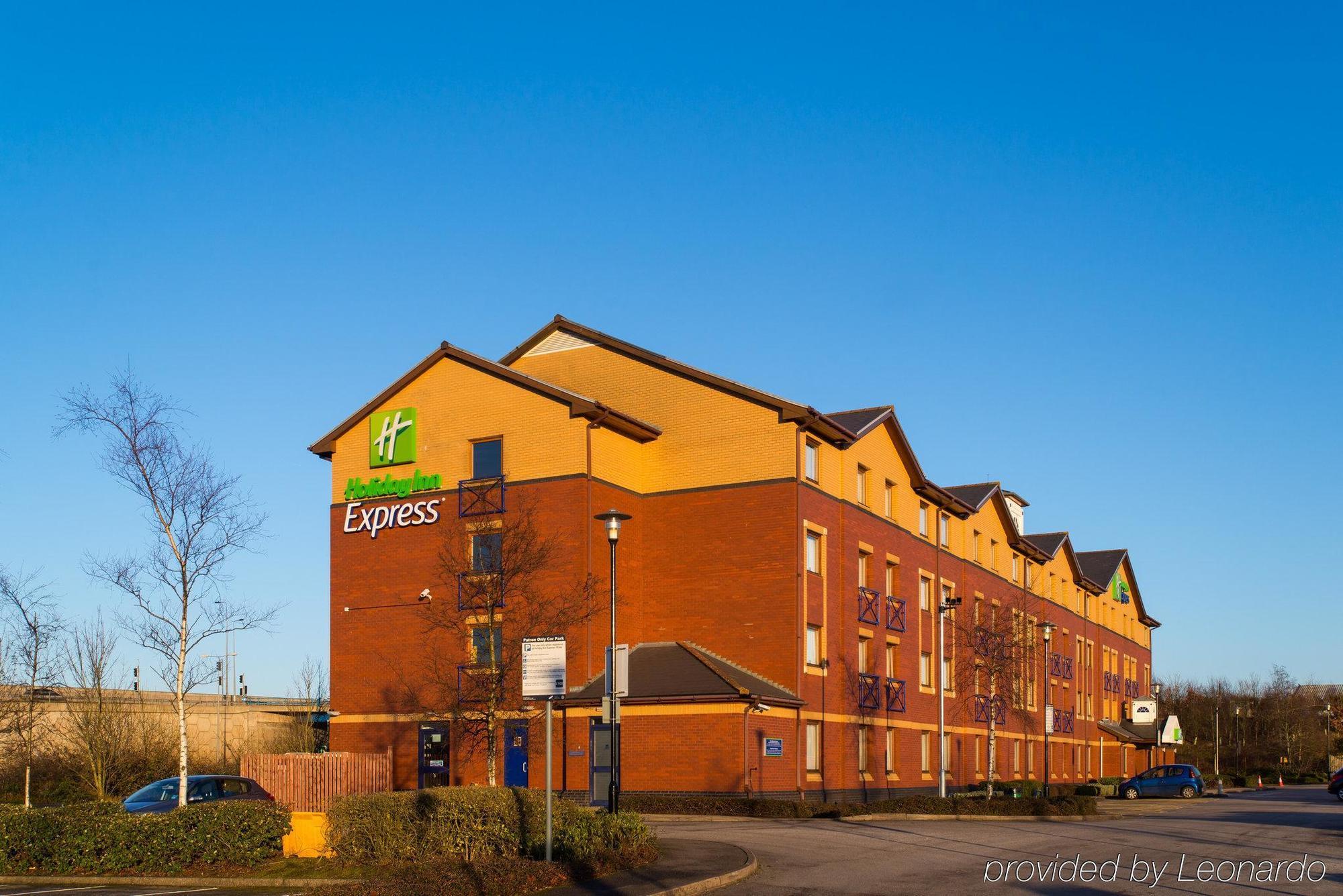 Holiday Inn Express Stoke-On-Trent By Ihg Εξωτερικό φωτογραφία
