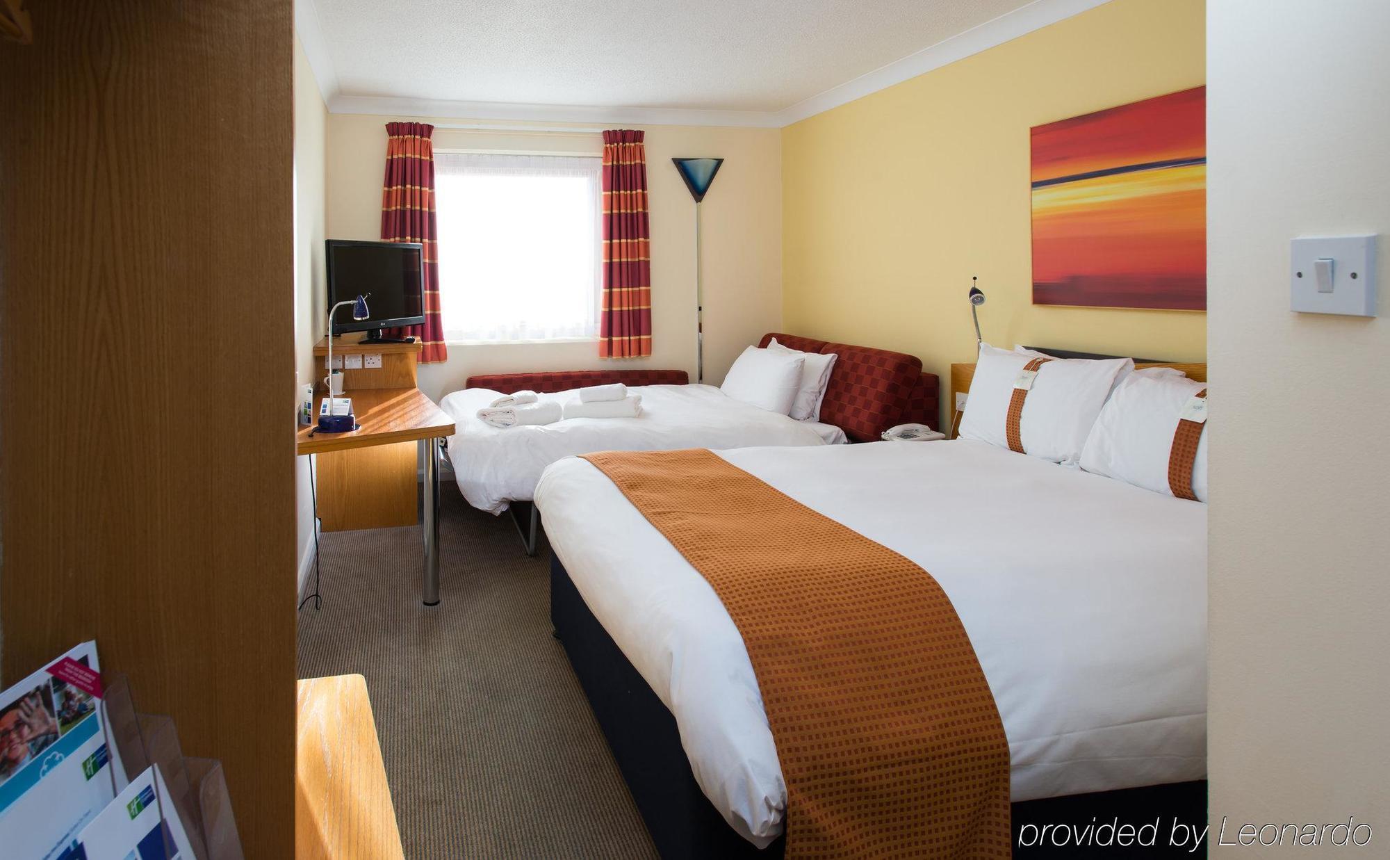 Holiday Inn Express Stoke-On-Trent By Ihg Εξωτερικό φωτογραφία
