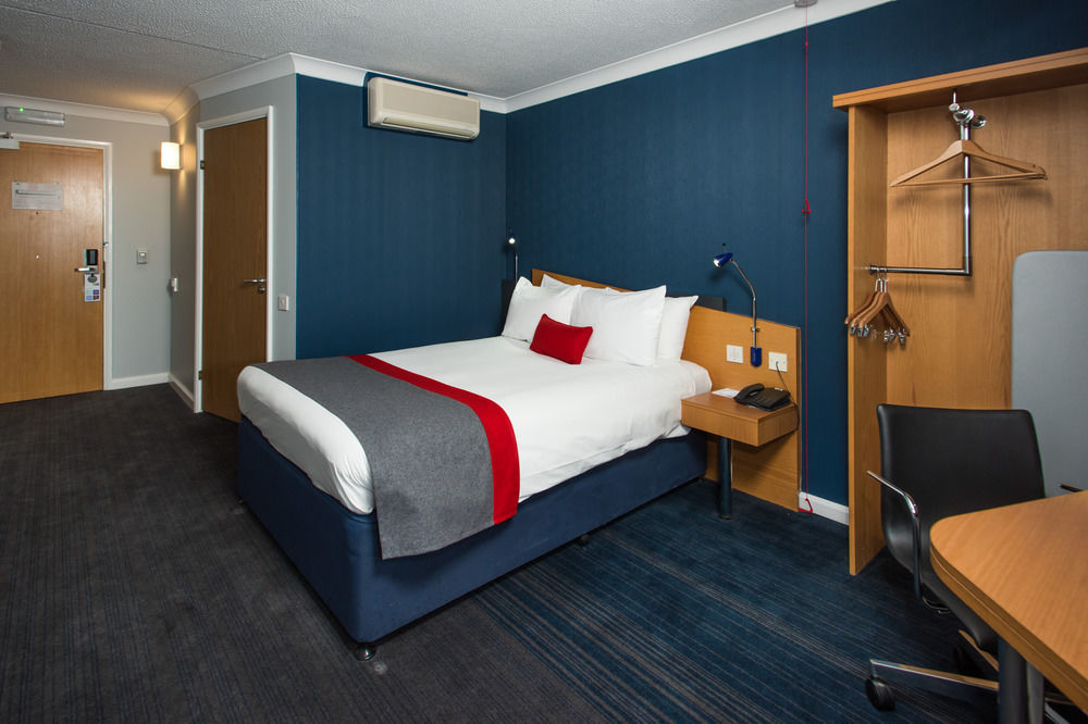 Holiday Inn Express Stoke-On-Trent By Ihg Εξωτερικό φωτογραφία