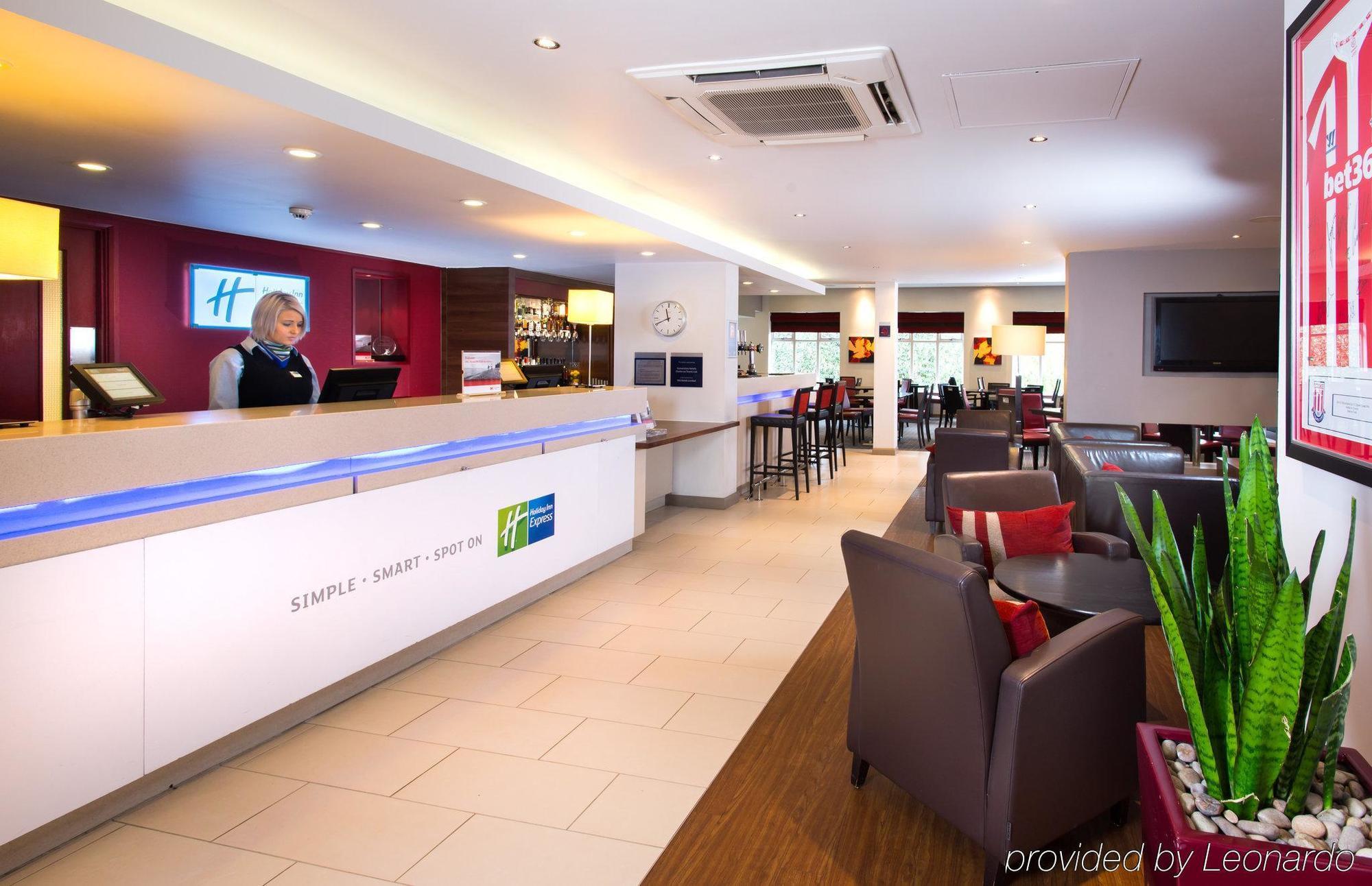 Holiday Inn Express Stoke-On-Trent By Ihg Εξωτερικό φωτογραφία