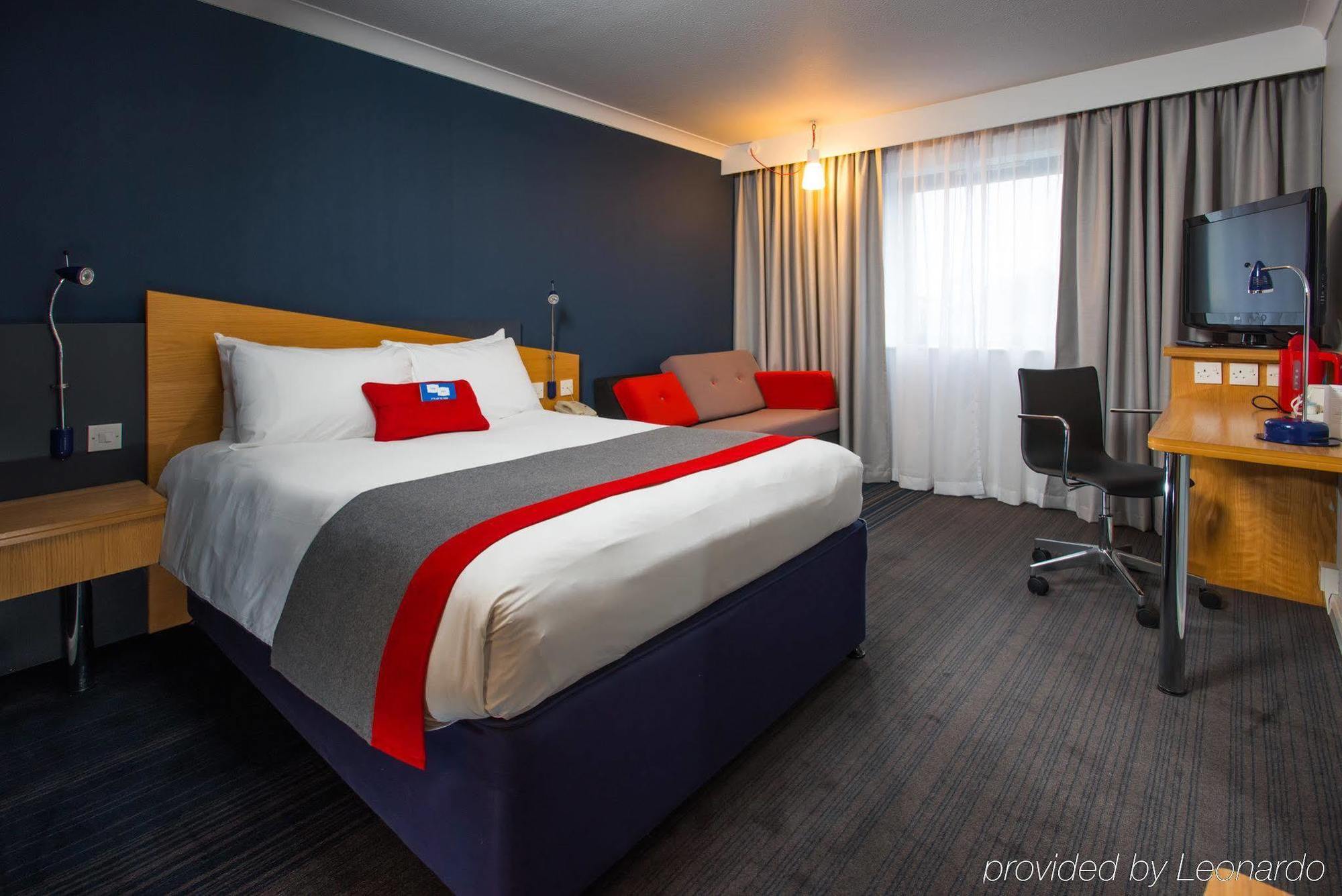 Holiday Inn Express Stoke-On-Trent By Ihg Εξωτερικό φωτογραφία