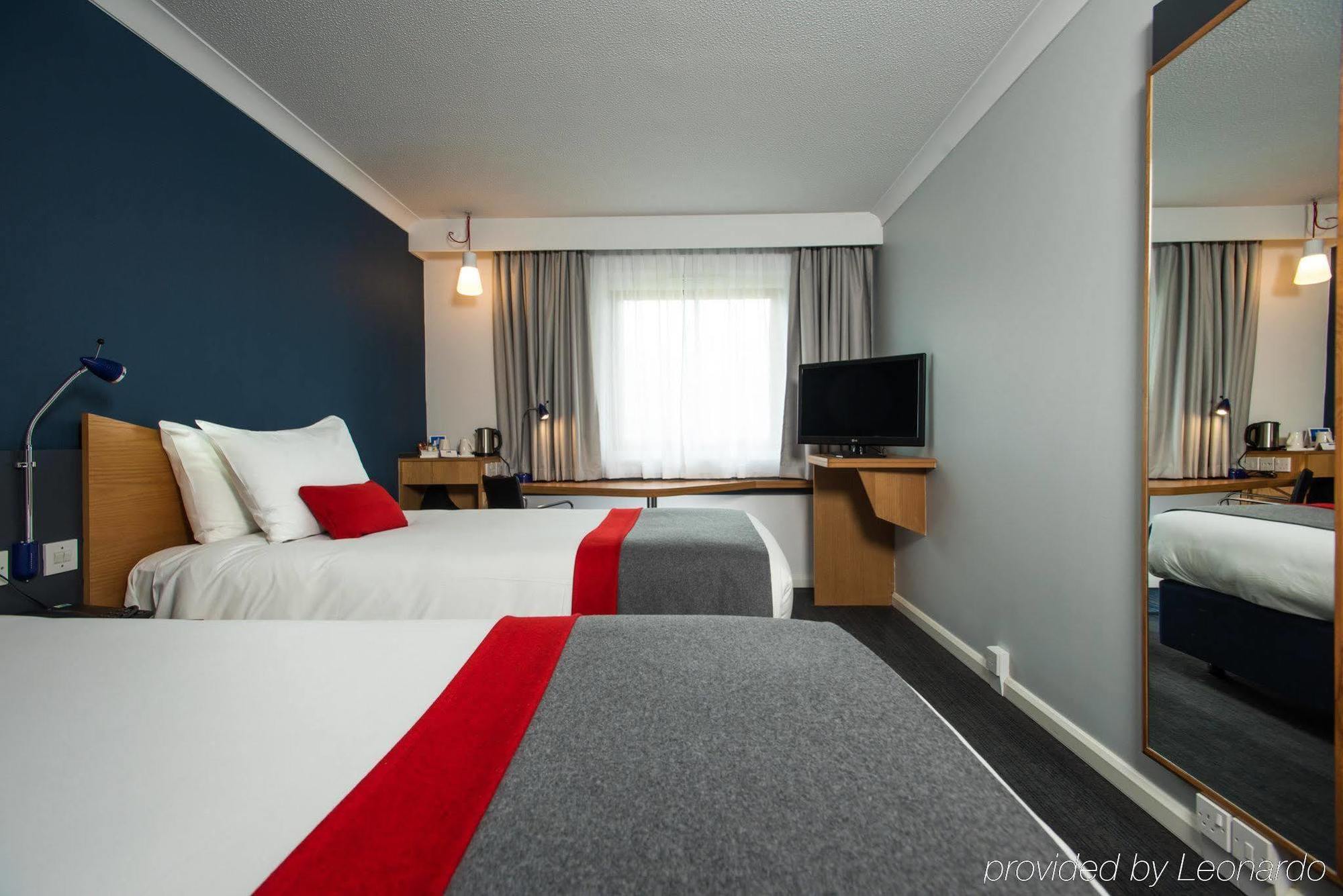 Holiday Inn Express Stoke-On-Trent By Ihg Εξωτερικό φωτογραφία