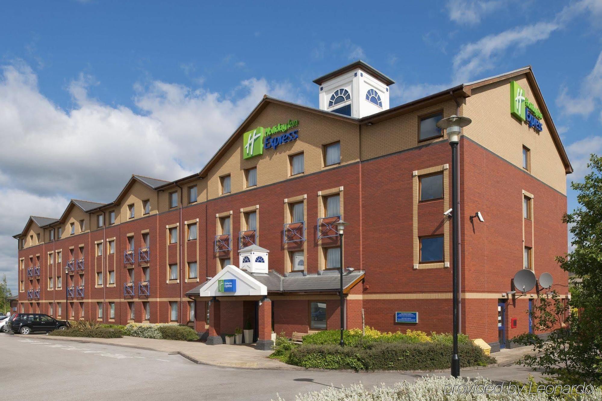 Holiday Inn Express Stoke-On-Trent By Ihg Εξωτερικό φωτογραφία